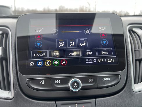 Used 2023 Chevrolet Malibu LT image 29