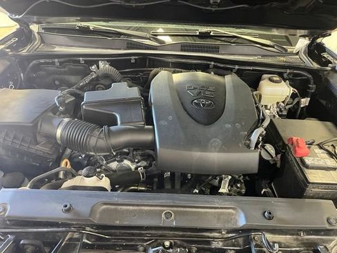 Used 2021 Toyota Tacoma TRD Pro AWD/4WD image 29