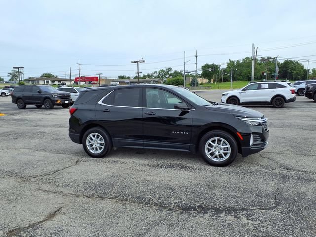 Used 2024 Chevrolet Equinox LT FWD image 11