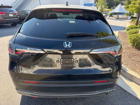 Used 2024 Honda HR-V Sport image 10