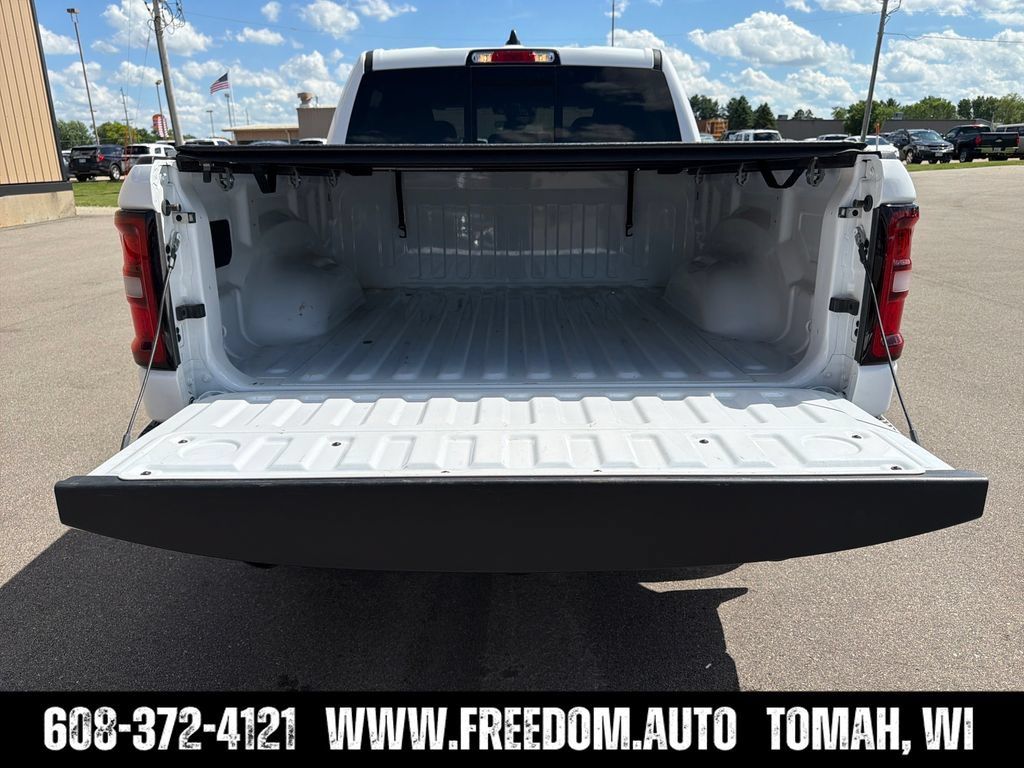 Used 2025 RAM 1500 Big Horn AWD/4WD image 22