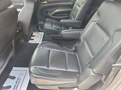 Used 2017 Chevrolet Suburban Premier AWD/4WD image 11