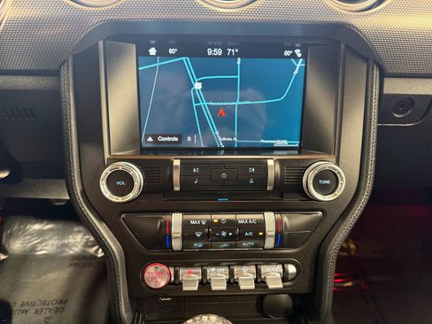 Used 2018 Ford Mustang GT w/ Equipment Group 301A RWD image 18
