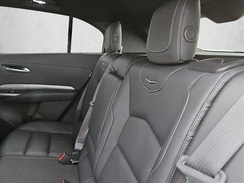Used 2025 Cadillac XT4 Premium Luxury AWD/4WD image 18
