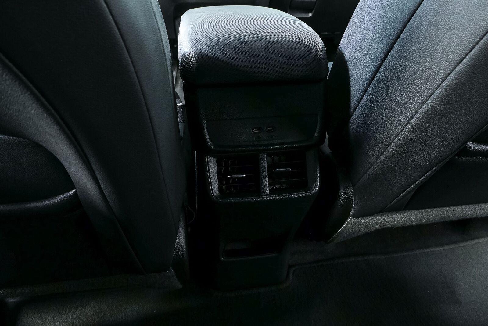 Certified 2025 Chevrolet Equinox LT w/ Convenience Package II FWD image 18