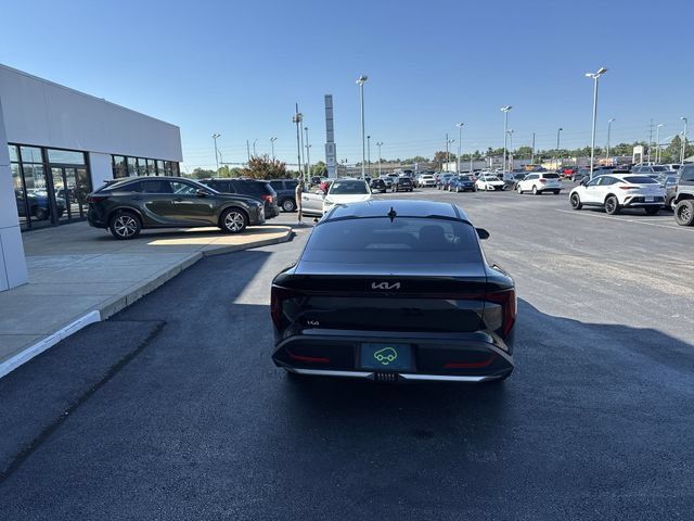 Used 2025 Kia K4 FWD image 5