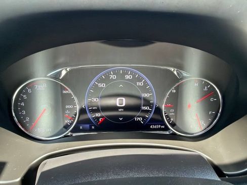 Used 2024 GMC Terrain Denali w/ Denali Premium Package AWD/4WD image 28