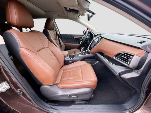 Used 2021 Subaru Outback Touring w/ Popular Package #2 image 37