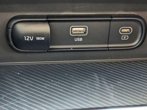 Used 2024 Kia Sportage LX image 21