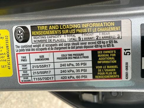 Used 2020 Toyota Camry LE image 26