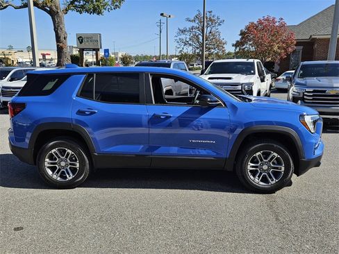 New 2026 GMC Terrain Elevation w/ LPO, Floor Liner Package image 13