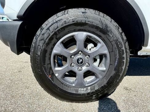 Used 2025 Ford Bronco Big Bend image 28