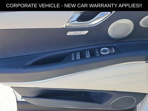 Used 2025 Genesis GV80 3.5T Prestige AWD/4WD image 13