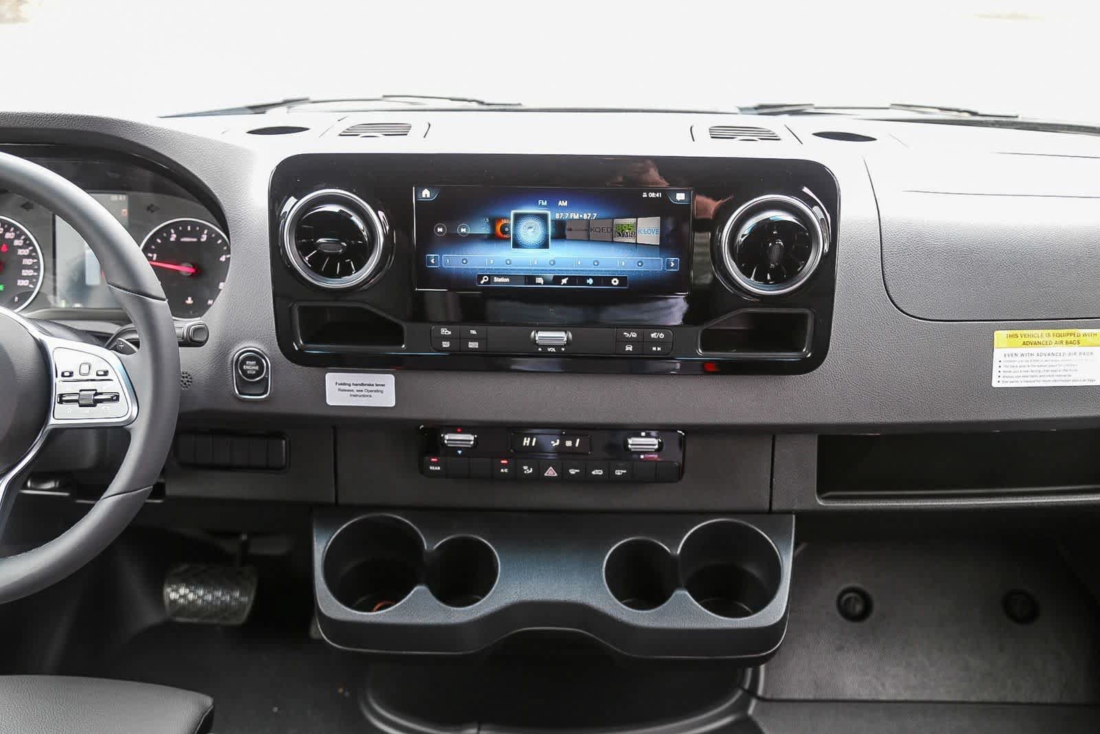 New 2024 Mercedes-Benz Sprinter 2500 image 11