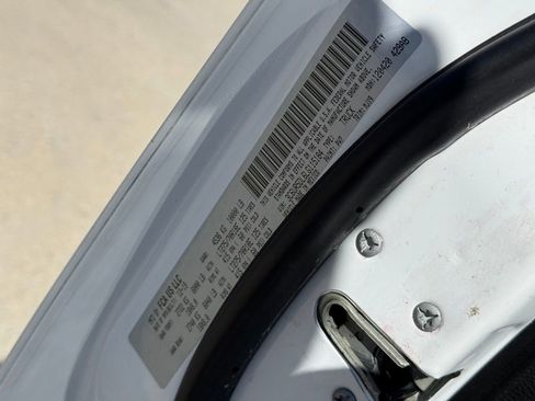 Used 2020 RAM 2500 Big Horn w/ Level 1 Equipment Group AWD/4WD image 11