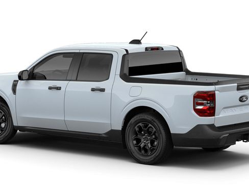 New 2026 Ford Maverick XLT w/ XLT Luxury Package image 2