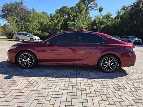 Certified 2021 Toyota Camry XLE w/ Navigation Package image 8