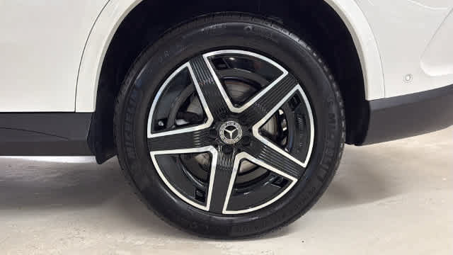 Certified 2026 Mercedes-Benz GLC 300 4MATIC image 11