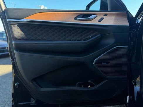 Certified 2023 Jeep Grand Cherokee Summit image 15