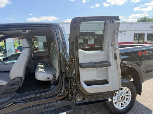 Used 2019 Ford F350 XL w/ STX Appearance Package AWD/4WD image 22