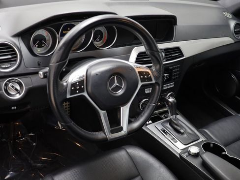 Used 2014 Mercedes-Benz C 250 Sedan image 6