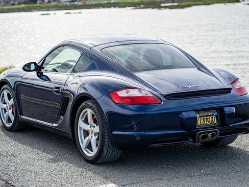 Used 2006 Porsche Cayman S RWD image 4