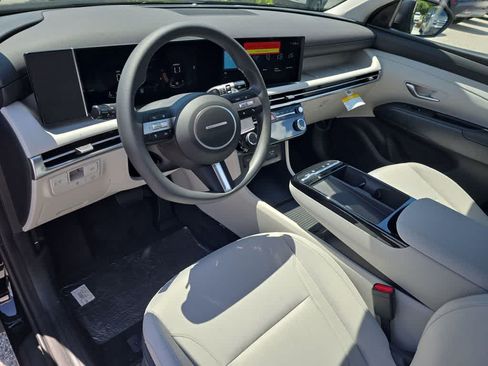 New 2026 Hyundai Tucson Blue SE FWD image 15