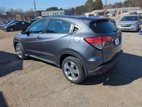 Used 2021 Honda HR-V LX image 7