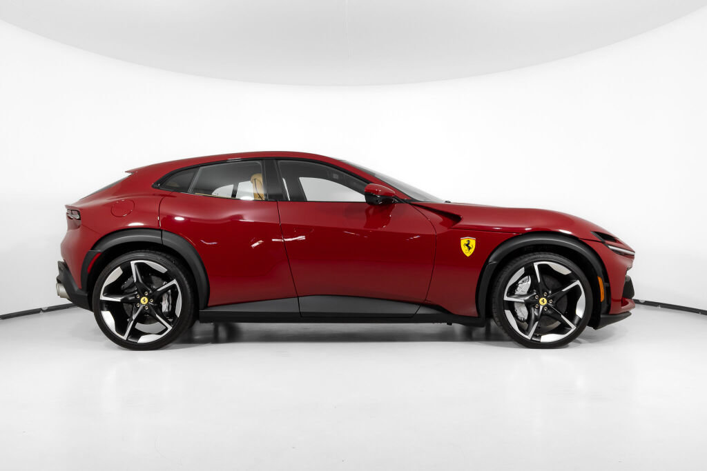 Used 2026 Ferrari Purosangue AWD/4WD image 10