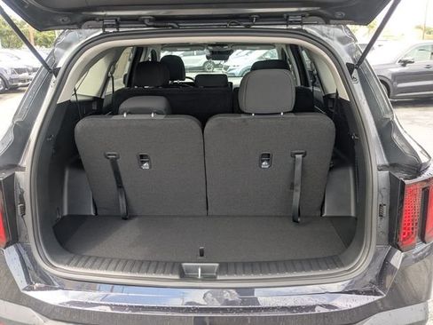 New 2026 Kia Sorento LX FWD image 13