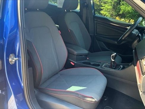 Used 2024 Volkswagen Jetta GLI 40th Anniversary Edition FWD image 28