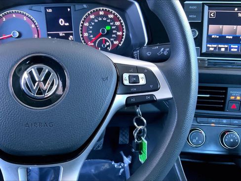 Used 2021 Volkswagen Jetta S image 25