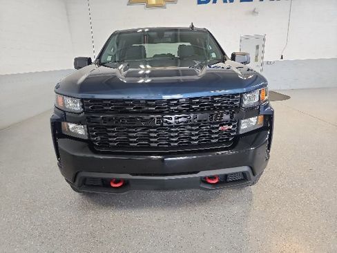Used 2019 Chevrolet Silverado 1500 Custom Trail Boss w/ Custom Convenience Package AWD/4WD image 7