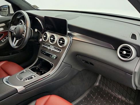 Used 2022 Mercedes-Benz GLC 300 GLC 300 4MATIC SUV with AMG Li image 24