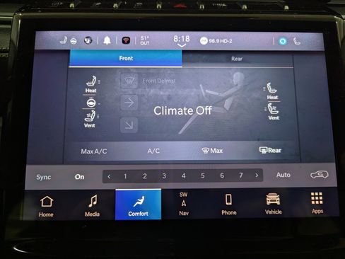 Used 2023 Jeep Grand Cherokee L Limited w/ Luxury Tech Group II image 26