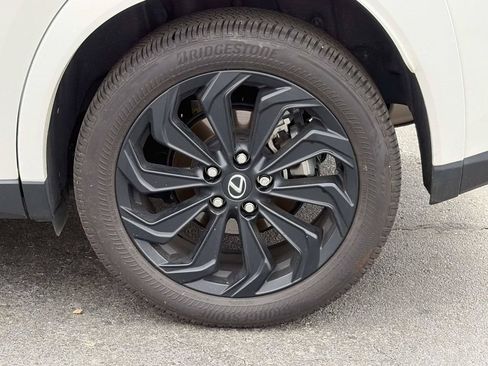 Used 2025 Lexus UX 300h FWD w/ Cold Area Package image 13