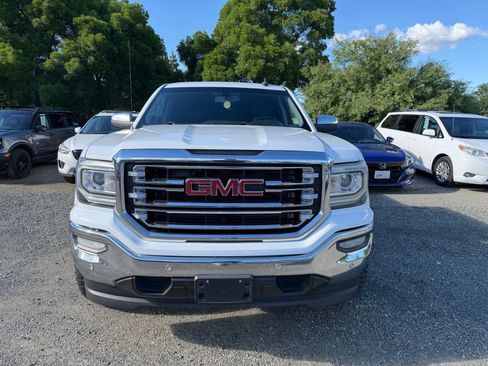 Used 2017 GMC Sierra 1500 SLT w/ SLT Premium Package image 8