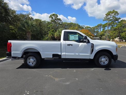 New 2026 Ford F250 XL w/ XL Driver Assist Package image 3