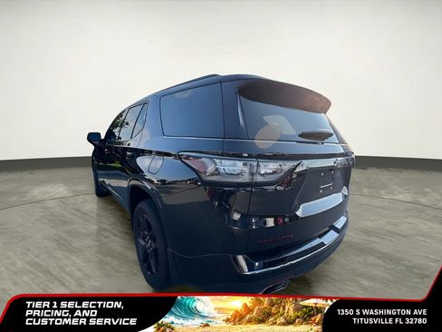 Certified 2020 Chevrolet Traverse Premier w/ Redline Edition FWD image 3