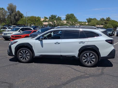 Used 2024 Subaru Outback Touring XT w/ Popular Package #2 AWD/4WD image 2