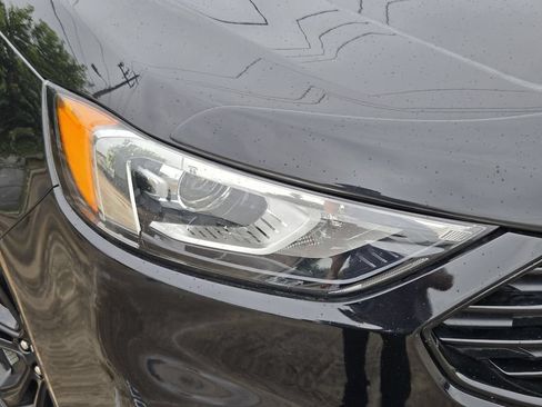Used 2024 Ford Edge SE w/ Black Appearance Package AWD/4WD image 9