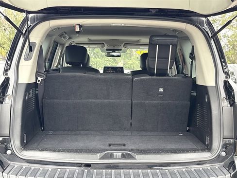 Certified 2023 Nissan Armada SL w/ Captain's Chairs Package image 15