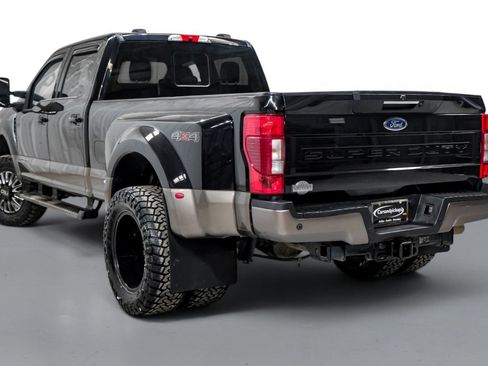 Used 2022 Ford F350 King Ranch w/ Camper Package AWD/4WD image 9