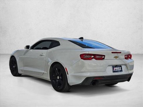 Used 2019 Chevrolet Camaro LT image 7