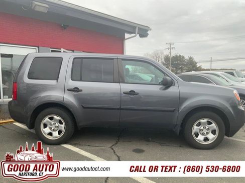 Used 2015 Honda Pilot LX image 4