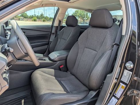 Used 2023 Honda Accord EX image 23