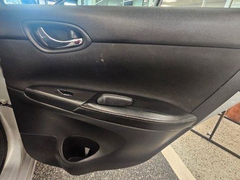 Used 2019 Nissan Sentra S FWD image 30