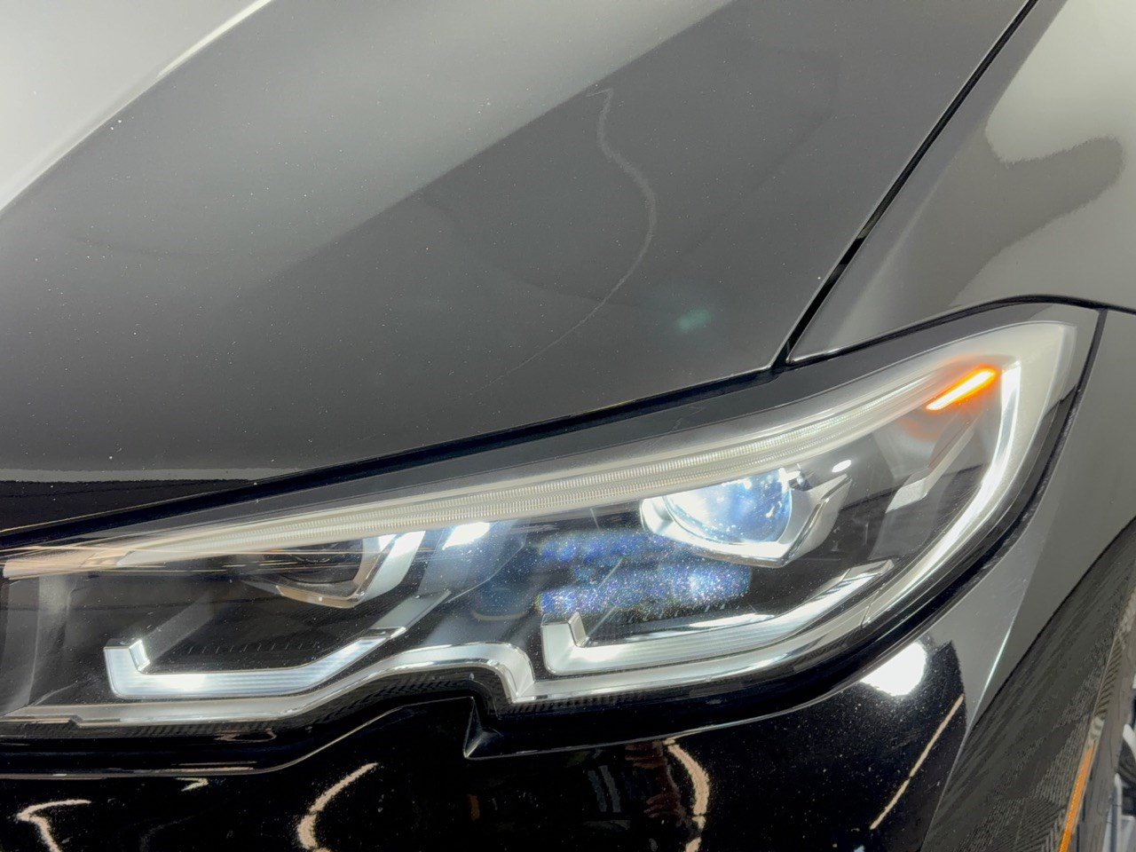 Used 2019 BMW 330i xDrive Sedan w/ Premium Package AWD/4WD image 12