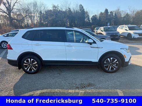 Used 2023 Volkswagen Tiguan S image 7
