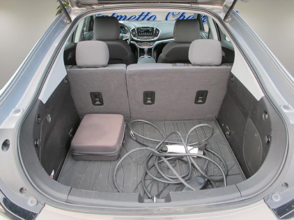 Used 2017 Chevrolet Volt LT FWD image 24
